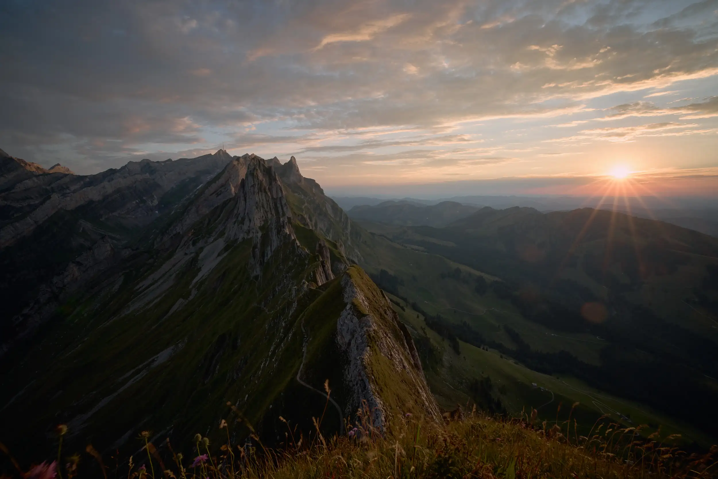 Aussicht vom Schäfler beim Sonnenuntergang auf den Säntis
