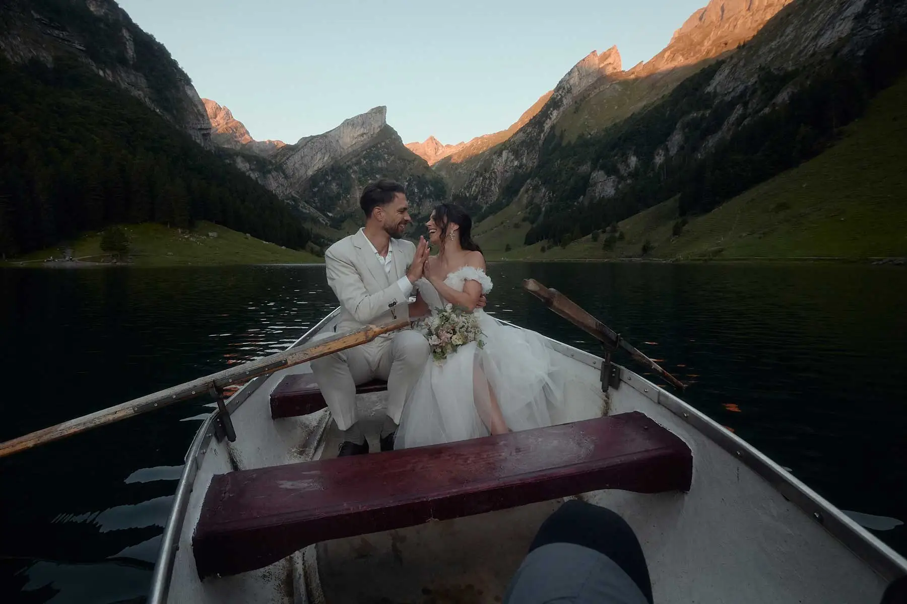Hochzeit Guide Schweiz 14 elope in switzerland lake seealpsee 1