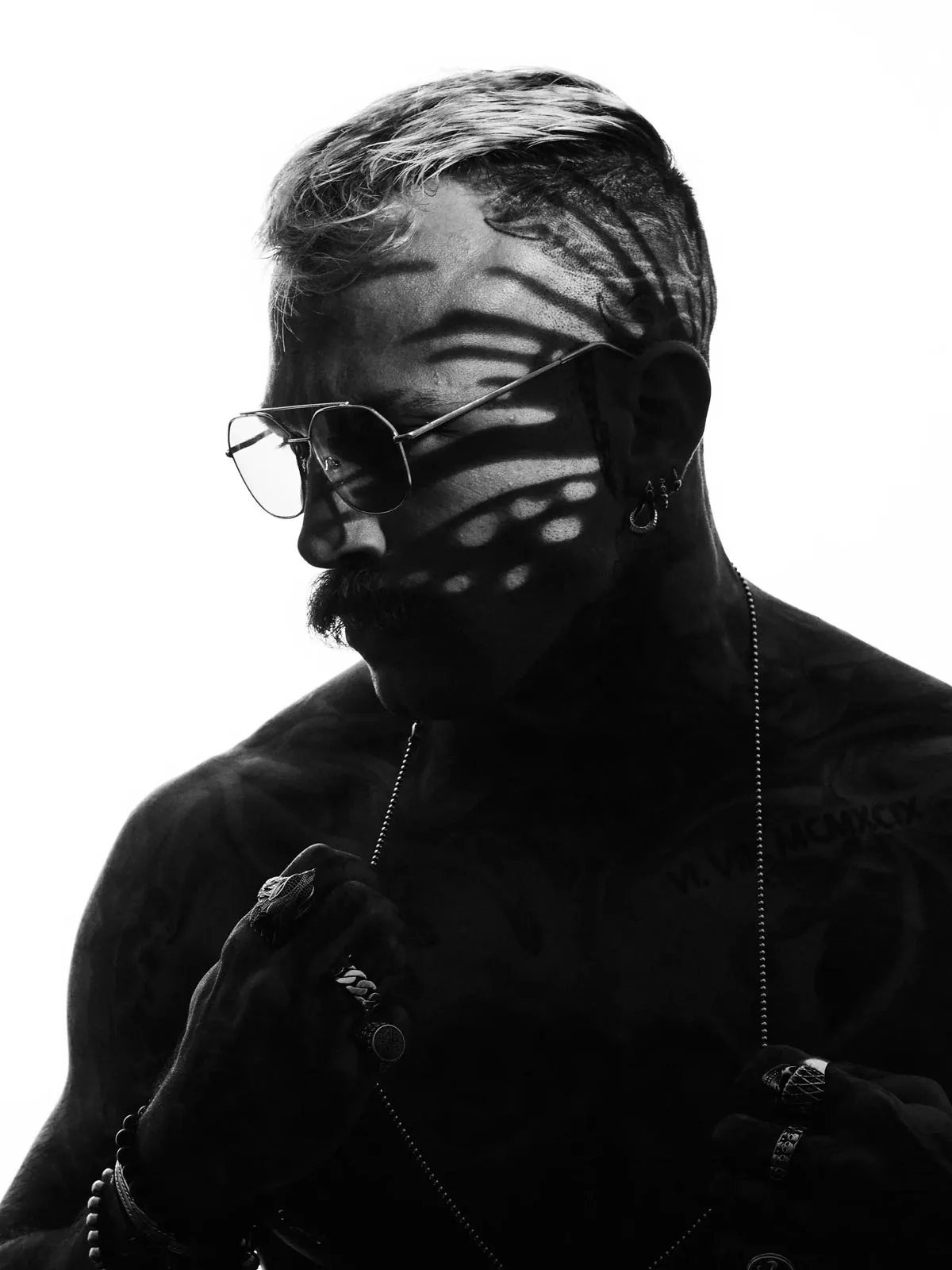 Portraits & Studio 26 portrait photographer switzerland bnw