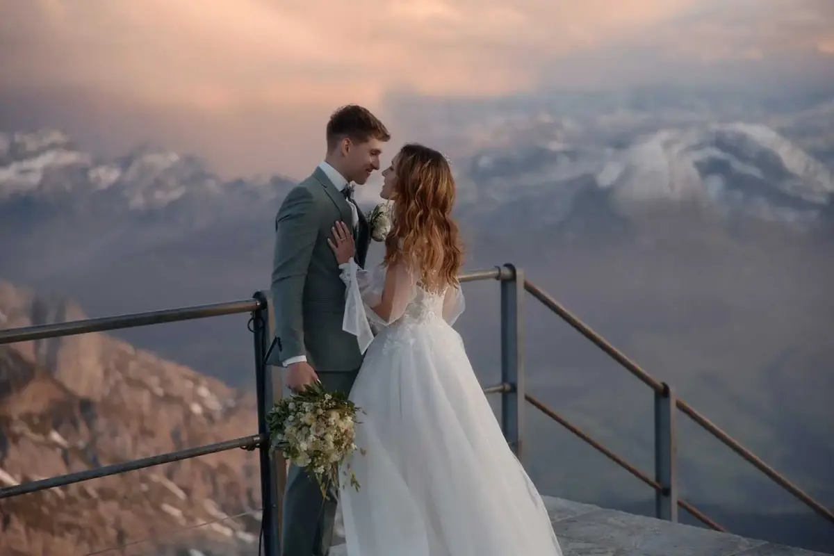 Mountain Elopement in Switzerland – Säntis.